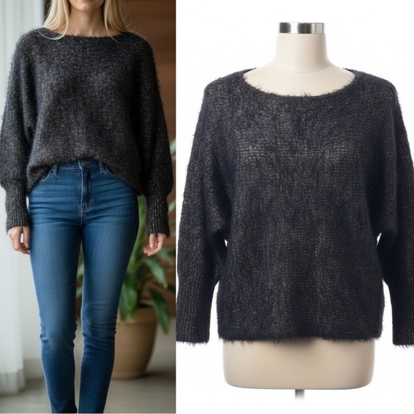 Jennifer Lopez Sweaters - 527 Jennifer Lopez | NWOT Black & Gold Metallic Fuzzy Dolman Sweater (size XS/S)